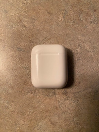 Apple Airpods charging case