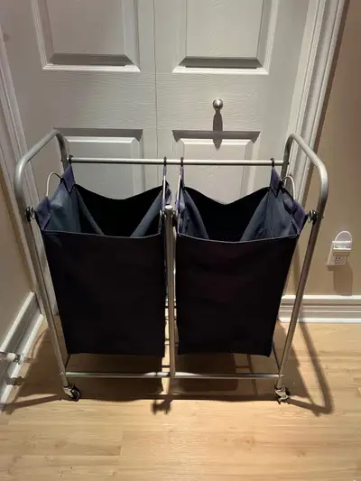 Panier à linge - 2 compartiments, View more