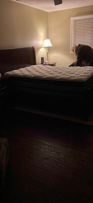 Queen size bed  and sleigh bed in Beds & Mattresses in City of Toronto - Image 2