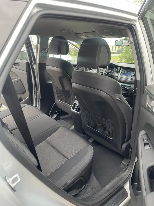 Rideshare available Edmonton to Calgary daily