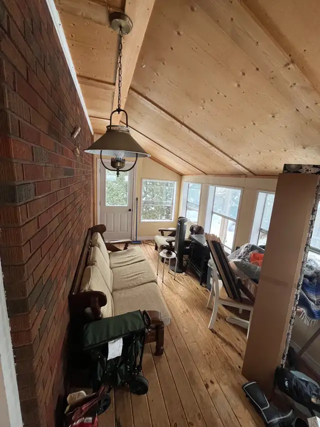 Room for Rent – $800/month | Friendly, Respectful Home in Short Term Rentals in Peterborough - Image 15