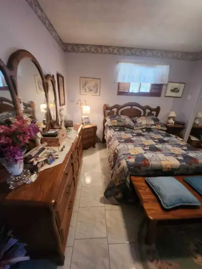 Beau 4 1/2 au sous-sol d'un triplex. Disponible dès le 1er juillet 2025; situé sur la 5e avenue prés...