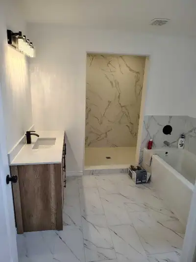 SEASONED HANDYMAN/ RENOVATER/ LANDSCAPER/ ROOFER, View more