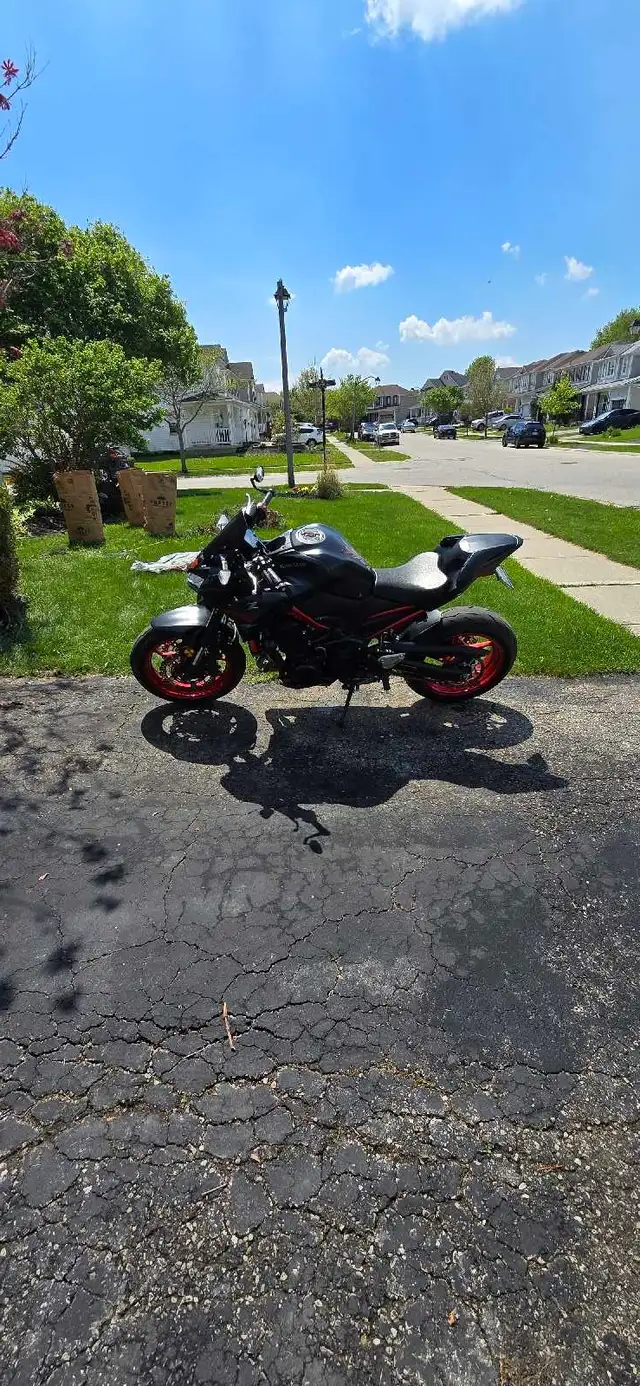 2021 Kawasaki Z900 in Other in Brantford - Image 5