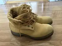 Timberland mens roll top boots size 10