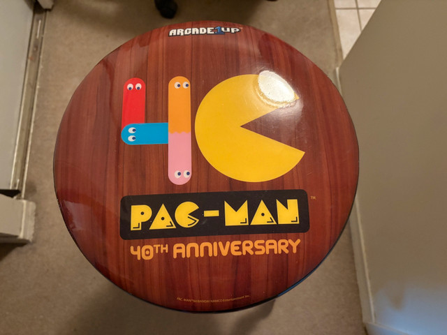 “limited Edition PAC Man Stool” in Arts & Collectibles in St. Catharines - Image 2