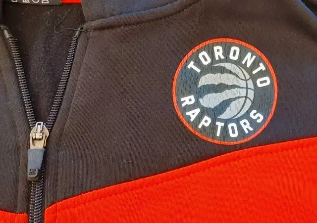 Toronto Raptors hoodie in Men's in London - Image 4