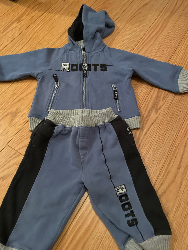 Roots  sweatsuit in Clothing - 9-12 Months in Bedford