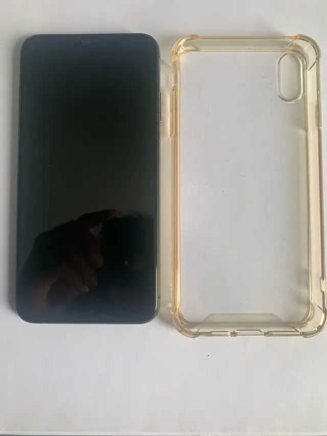 iPhone XS Max- Space Grey (FOR PARTS) in Cell Phones in St. Catharines - Image 5