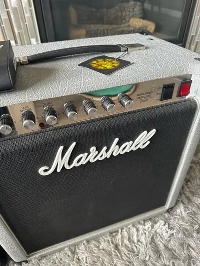 Marshall Silver Jubilee Studio 2525C, View more