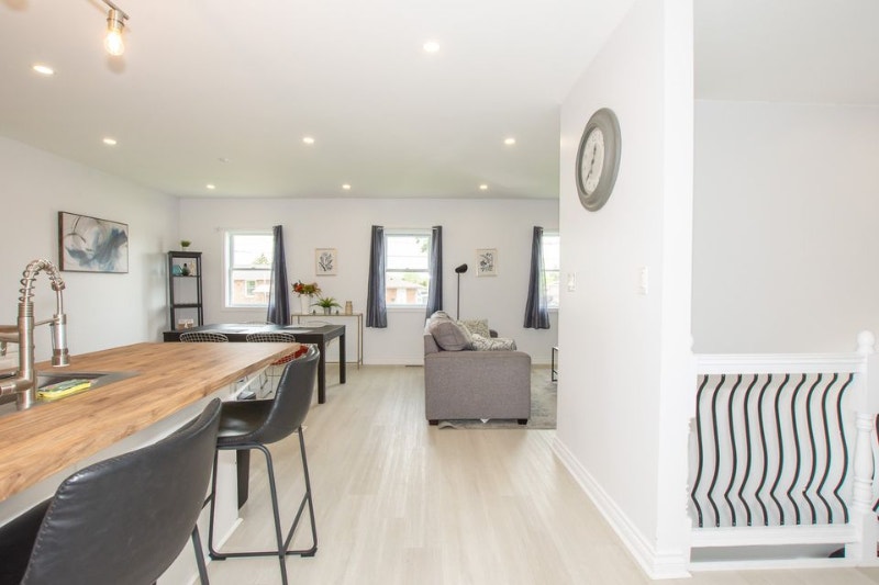 Room For Rent Near Brock & Niagara College in Thorold Room Rentals