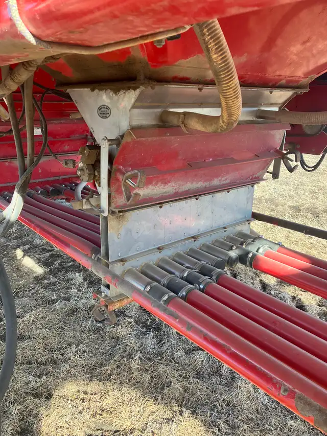 Morris Contour Drill in Other in Portage la Prairie - Image 3