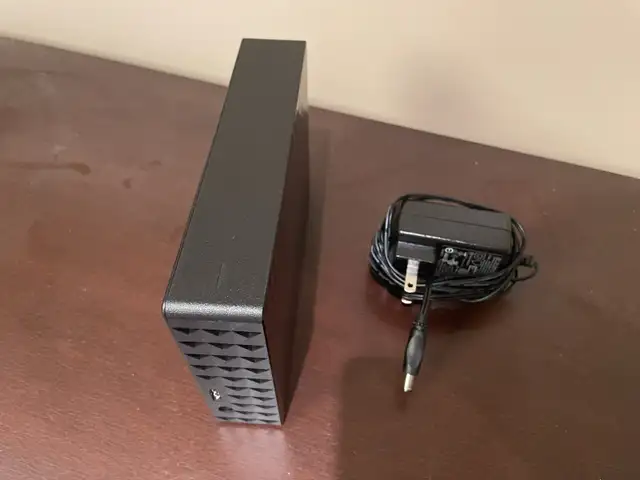 Seagate 8TB USB 3.0 External Hard Drive - Barely Used64402010818818120