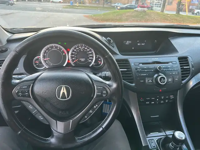 2011 Acura TSX PREMIUM PKG 6 SPD MANUAL in Cars & Trucks in City of Toronto - Image 11