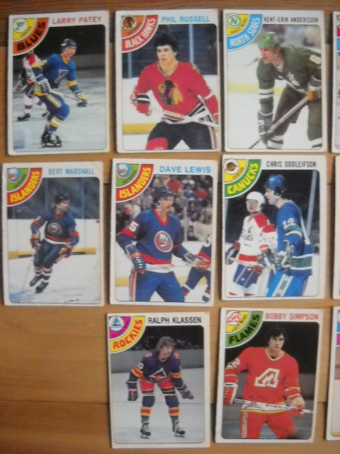 22 cartes de hockey de 1978 dans Art et objets de collection  à Saguenay - Image 4
