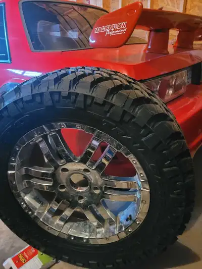 Mud tires one summer use Nitto tires and rims trial grappler for 2008-2021 Toyota tundra rim size 20...