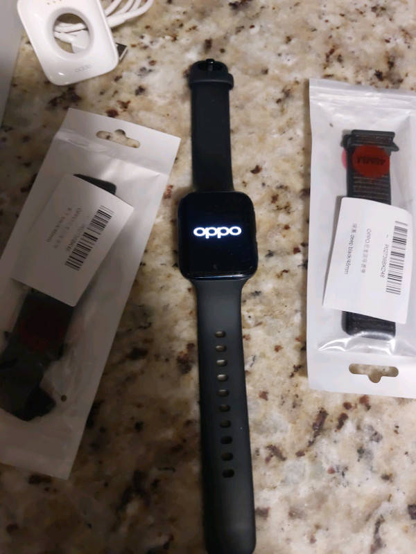 Oppo smart watch
Calls,text,email,Google assistance 
OPPO 4G LTE in Cell Phones in Kitchener / Waterloo