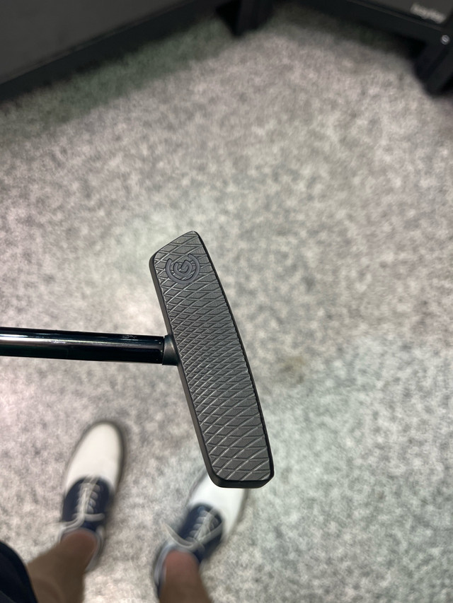 Cleveland putter in Golf in Calgary - Image 2