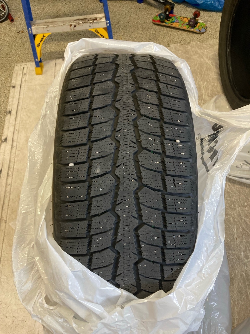 Set of Toyo Observe GSI-6 Winter Tires 255/50R20 | Tires & Rims ...