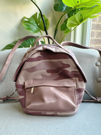 Matt & Nat Munich Mini Loom Backpack, Camo Orchid