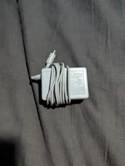 3DS Charger OFFICIAL, View more