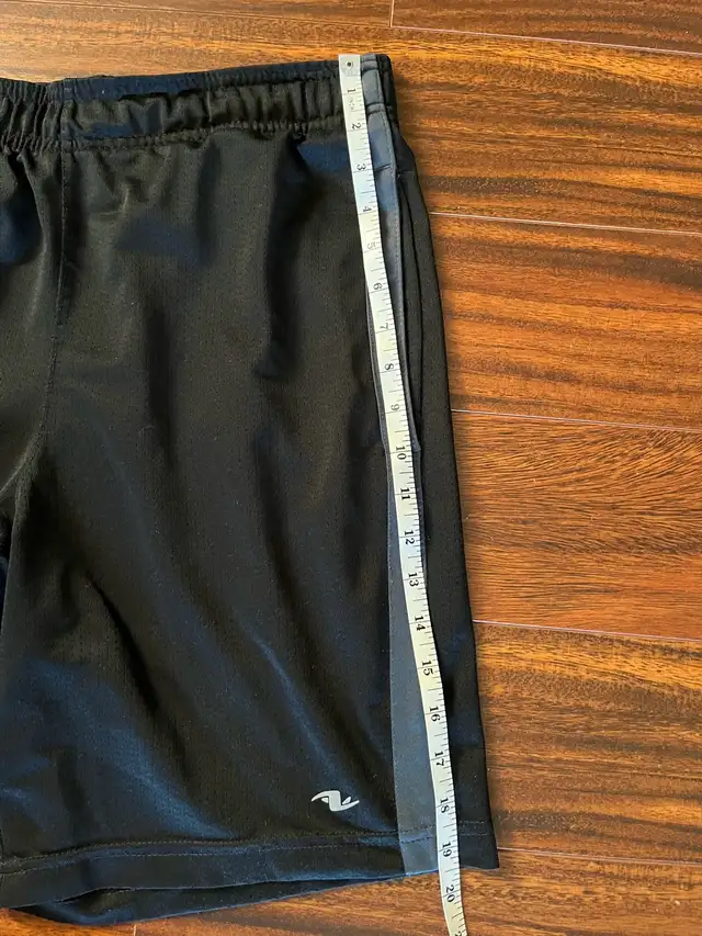 Athletic Works men’s medium athletic shorts, black, grey stripe in Men's in Oshawa / Durham Region - Image 6