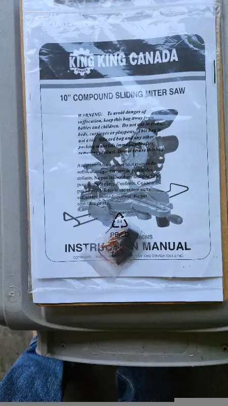 NEW KING CANADA 10" COMPOUND MITER SAW. in Power Tools in Edmonton - Image 6