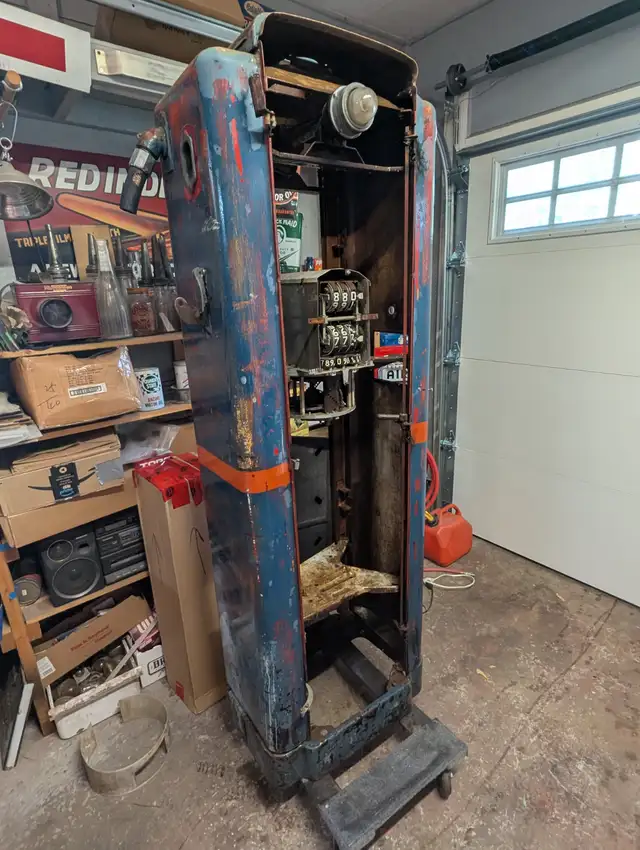 WAYNE 70 Fina Gas Pump in Arts & Collectibles in Oshawa / Durham Region - Image 5
