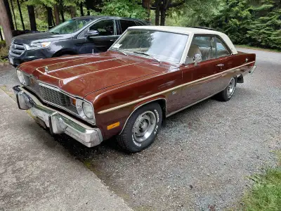 1976 PLYMOUTH VALIANT BROUGHAM. True surviver car. Very original. Mostly all original paint 318 V8 a...