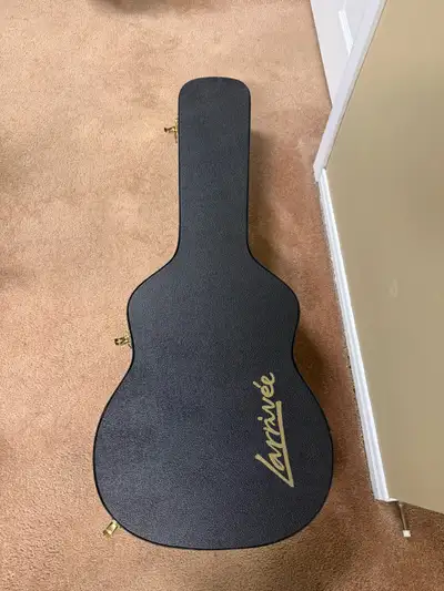 New Larrivee OM guitar case, View more