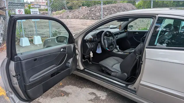 Mercedes Benz C 230 Kompressor with only 155000 in Cars & Trucks in Markham / York Region - Image 10