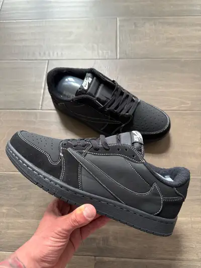 Brand new Men’s Nike Jordan 1 Travis Scott reverse mocha Size 11 No box $140