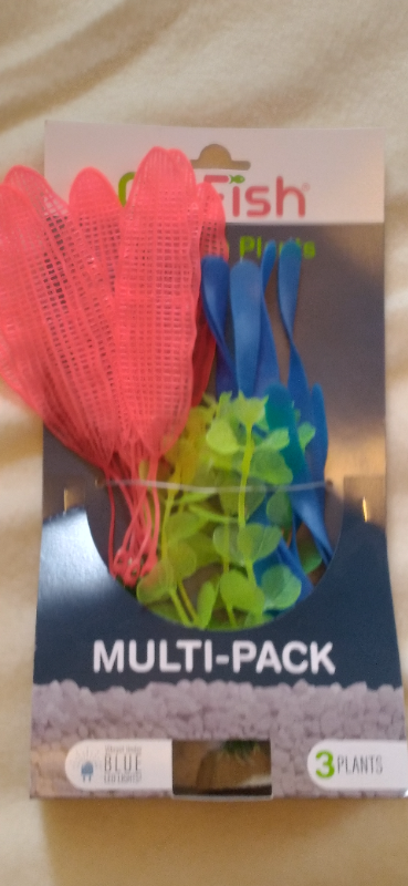 AQUARIUM, ENHANCE YOR AQUARIUM WITH THESE COOL ITEMS! PIRATE SH in Accessories in Sarnia - Image 5