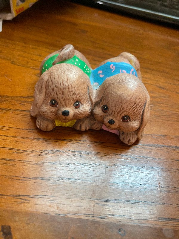 Twin puppies collectible in Arts & Collectibles in Woodstock