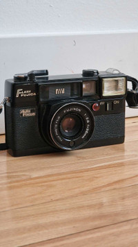 Fujica Flash - 38mm f/2.8 lens - Vintage Film - 35mm point shoot