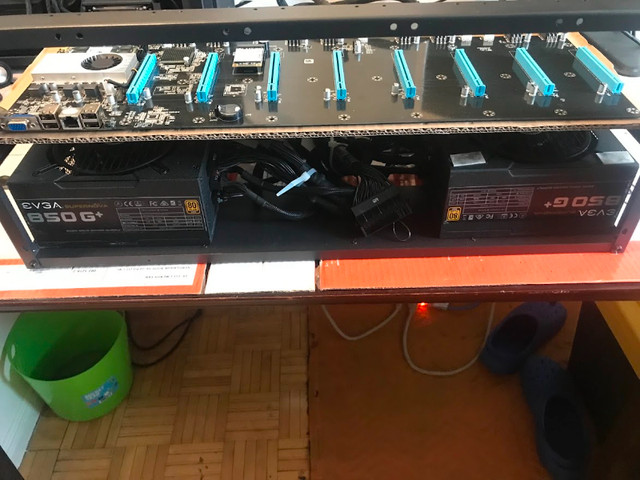 Mining RigMEW, $ 800,-Mining Rig, Without Graphic Cardnew dans Ordinateurs de bureau  à Ville de Montréal - Image 2