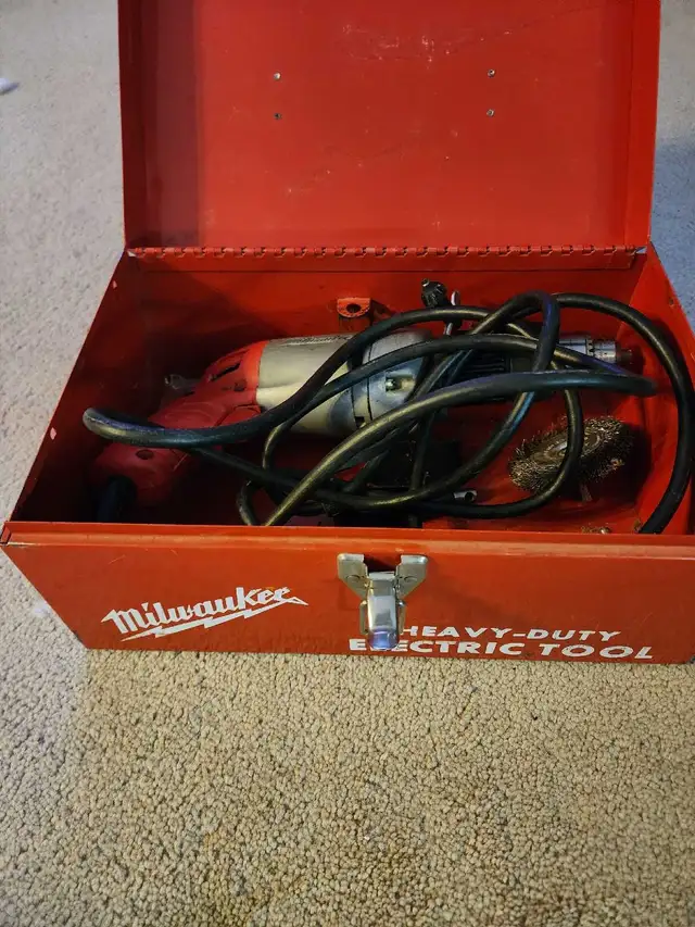 Vintage Milwaukee hammer drill in Power Tools in City of Toronto - Image 2