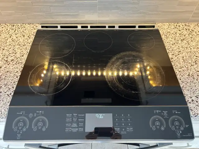 GE Profile Double Oven in Stoves, Ovens & Ranges in Barrie - Image 3