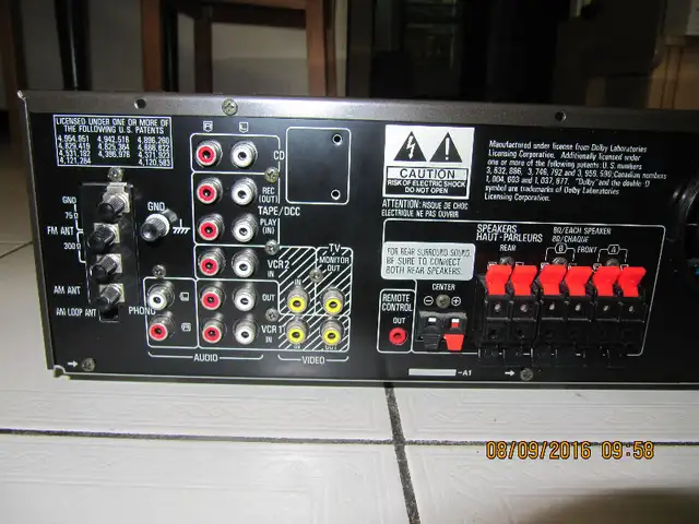 ClassicTechnics SA-GX350  DolbySurroundPro Logic Receiver 1990s in Stereo Systems & Home Theatre in Mississauga / Peel Region - Image 7