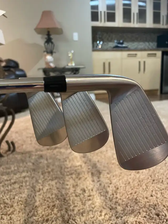 Titleist 620 forged irons in Golf in Regina - Image 4