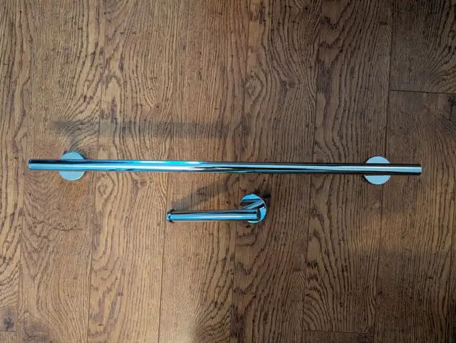 Brand New Chrome Bathroom Towel Bar and Toilet Paper Holder