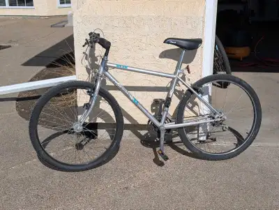 Rialto Legacy Junior Bicycle, View more