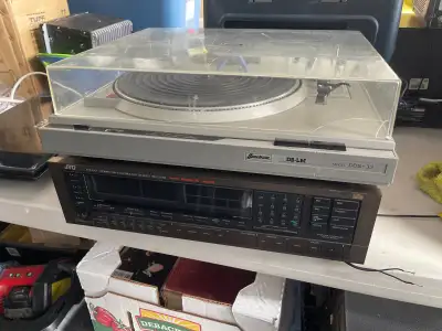 Both for repair or parts! Turntable - model DDS-33 with Shure 3x cartridge with stylus. Receiver - J...