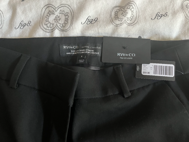 Woman's Dress Pants Brand NEW in Women's - Bottoms in City of Toronto - Image 3