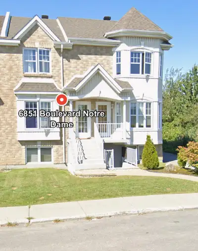 4 1/2 Ste. Dorothee Laval Apt. available mid July!