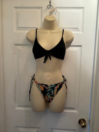 Hip Long Female Mannequin With Hanger 