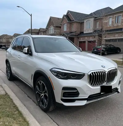 **LEASE TRANSFER** 2023 BMW X5 xDrive 40i 41000km, excellent condition and under lease with BMW Fina...