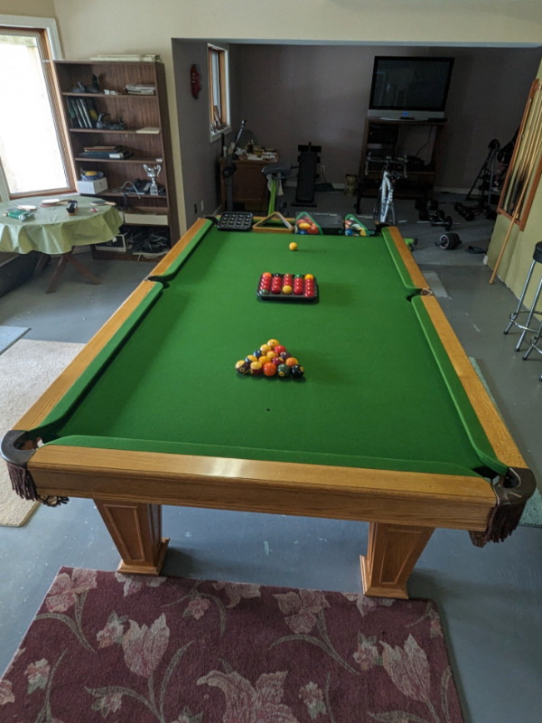 Slate Pool table 4.5'x9' in Other in St. Catharines - Image 2