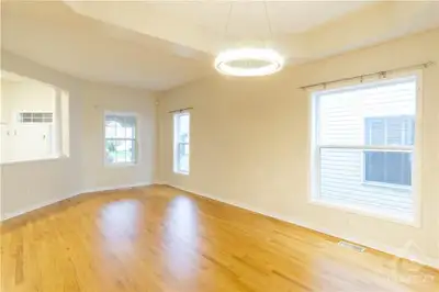 For rent - Beautiful carpet free 4 bedrooms home in Kanata Lakes