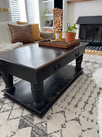 Solid wood Coffee table with storage
